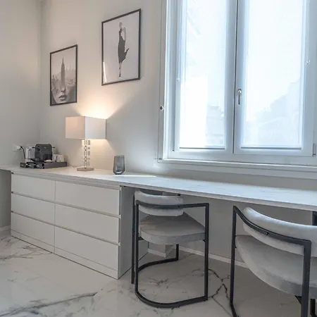 Moscova Luxury New Suite Milan Exterior photo